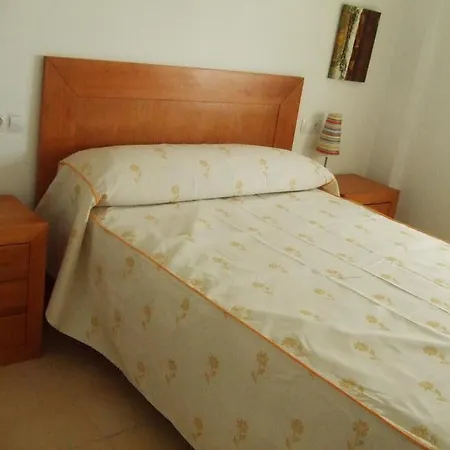 Turisticos San Vicente Apartment *